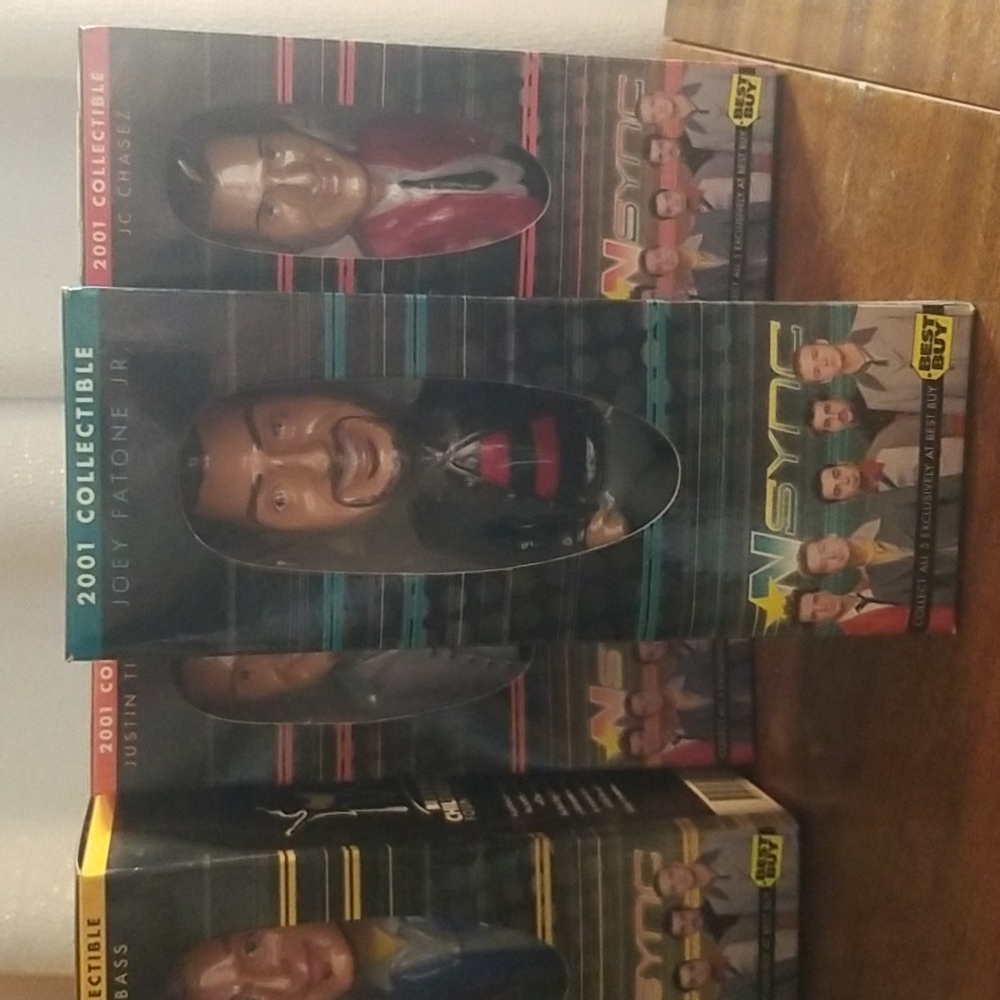 Mint condition Best Buy Exclusive Nsync Bobble Heads - Picture 4 of 7